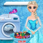 Elsa Washing Clothes