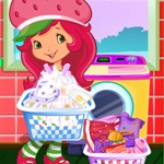 Strawberry Shortcake Washing Clothes