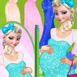 Elsa Pregnant Shopping