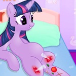 Twilight Sparkle Foot Doctor