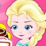 Elsa Makes Cookies