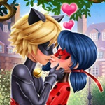 Ladybug Miraculous Kiss